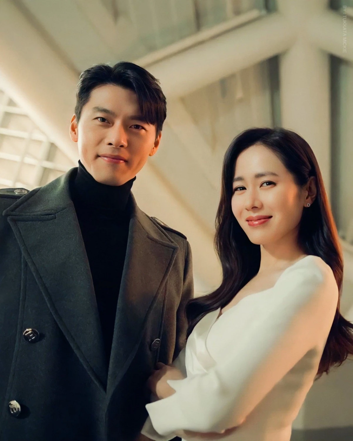 Quý tử Hyun Bin lộ ảnh đi chơi công viên, Son Ye Jin lo sợ, liền bán nhà gấp - Hình 4