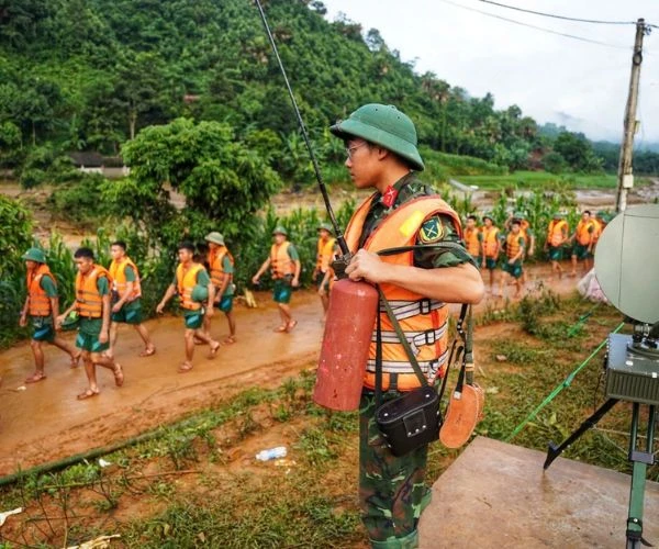 Thắt lòng Làng Nủ: 400 bộ đội rút quân, 12 người biệt tích vĩnh viễn nằm lại! - Hình 1