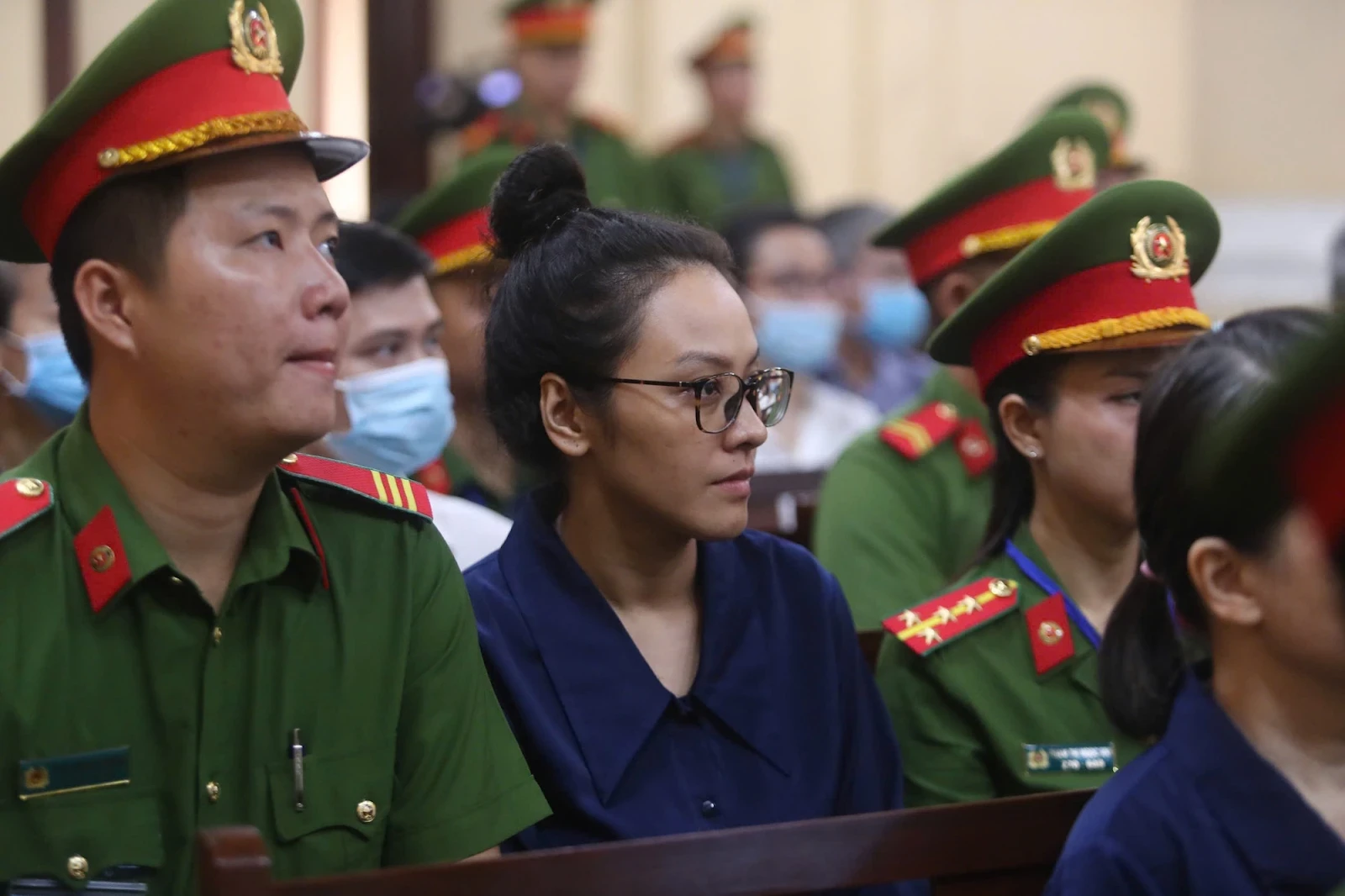 Vụ Vạn Thịnh Phát: Người bí ẩn muốn giúp bà Lan khắc phục hậu quả gần 10.000 tỷ - Hình 6
