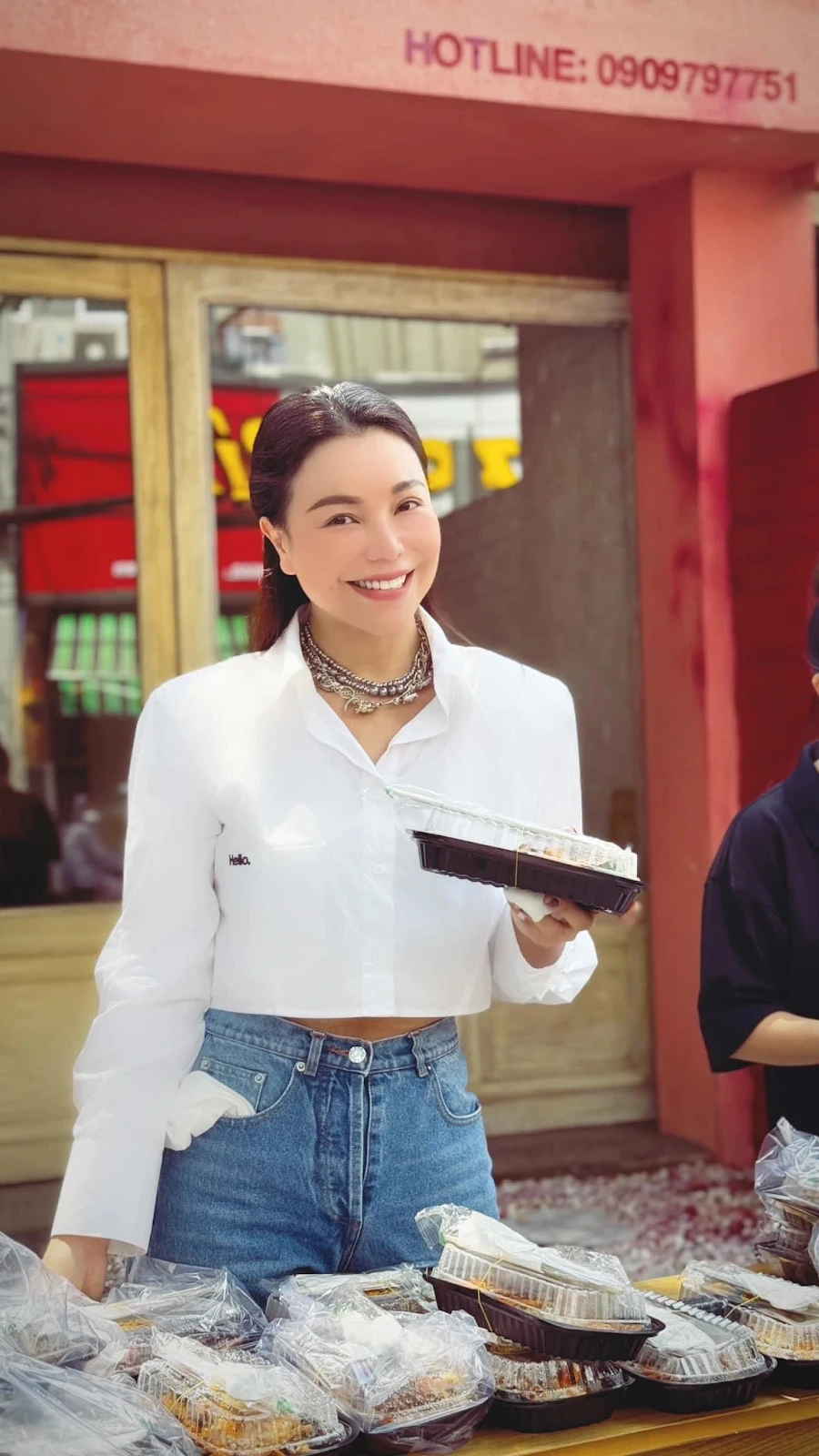 Người mẫu Trà Ngọc Hằng kháng cáo vụ đòi 2,5 tỷ, lập vi bằng quyết theo đến cùng - Hình 6