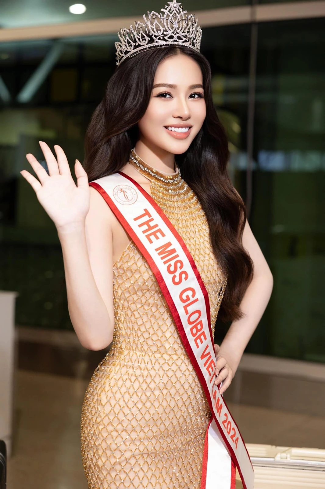 The Miss Globe 2024: Đỗ Hà Trang nhập cuộc oanh tạc Albania, tặng quà thí sinh - Hình 1