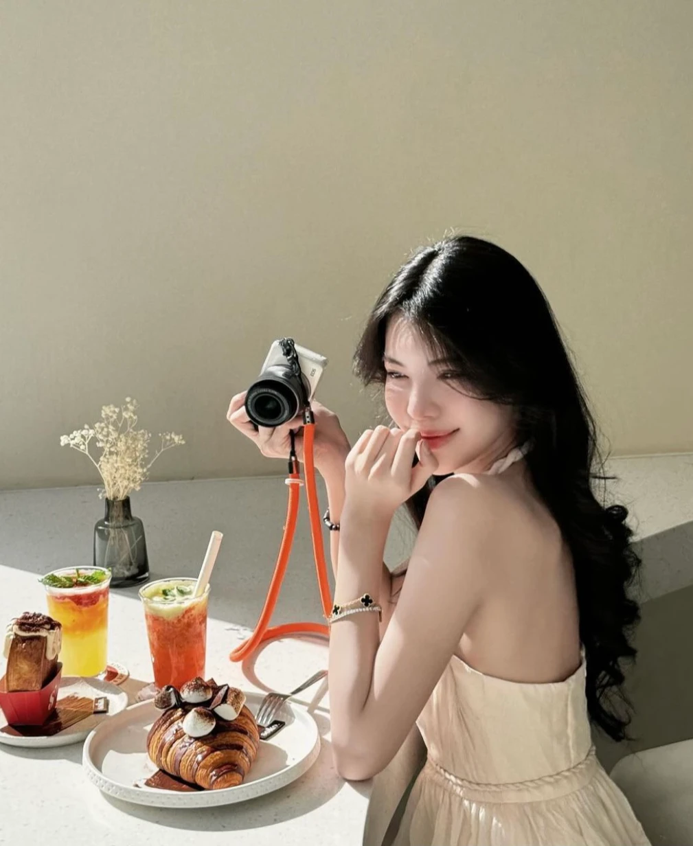 Tường San khiến mẹ khóc ngất, tiếc lộ phản ứng của gia đình khi đăng quang? - Hình 7