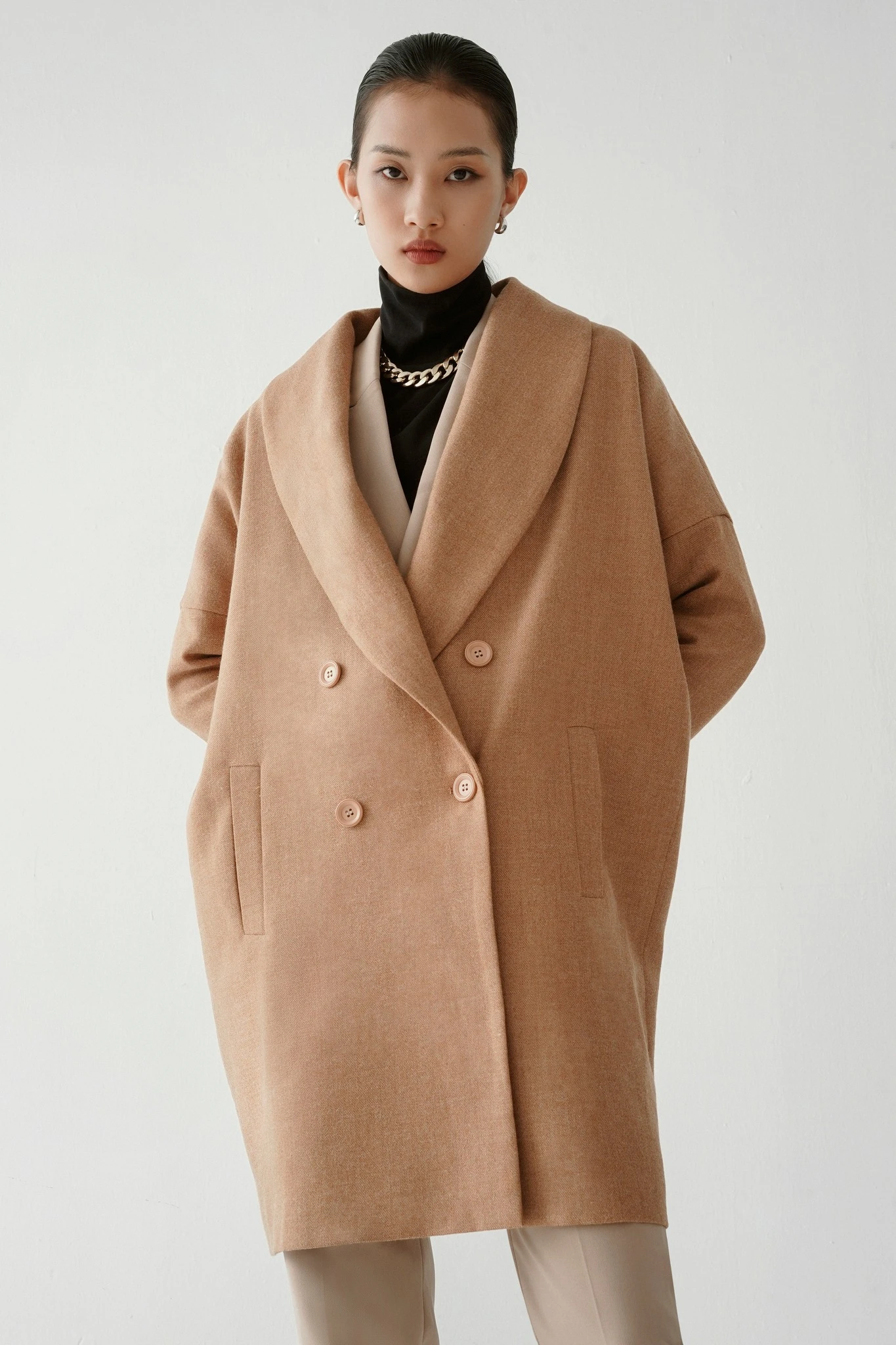 Áo khoác dạ, áo khoác dài sang xịn không thể thiếu mùa này - Hình 9