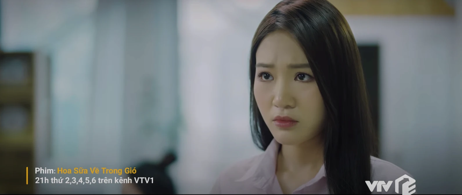 Hoa sữa về trong gió - Tập 8: Hiếu không ủng hộ vợ bán chân gà vì sợ ảnh hưởng uy tín - Hình 2
