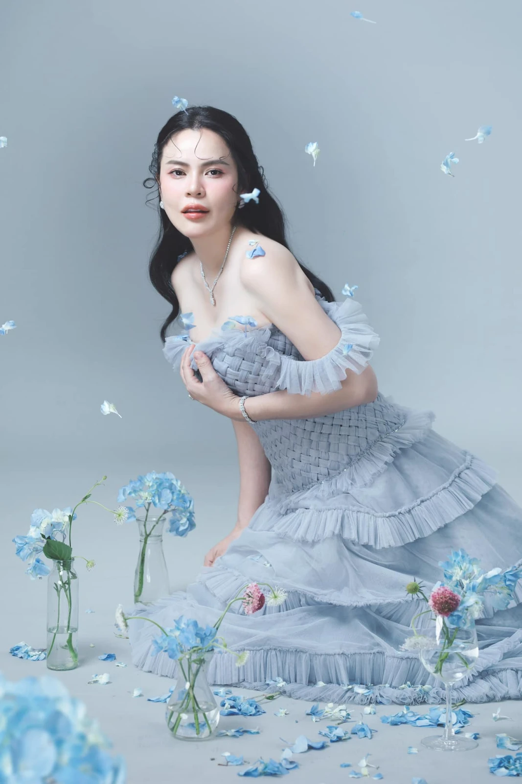 Phương Lê mượn bão Yagi vội làm 1 việc lấy lại hình ảnh sau vụ chế lời Quốc ca - Hình 6
