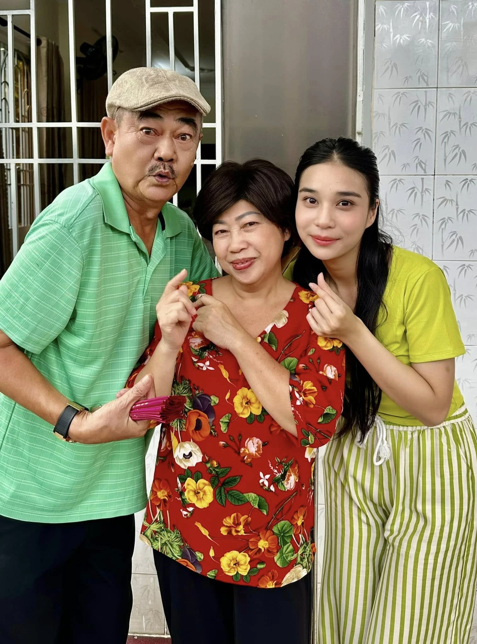 Cuộc sống của NSND Việt Anh ở tuổi U.70 - Hình 5