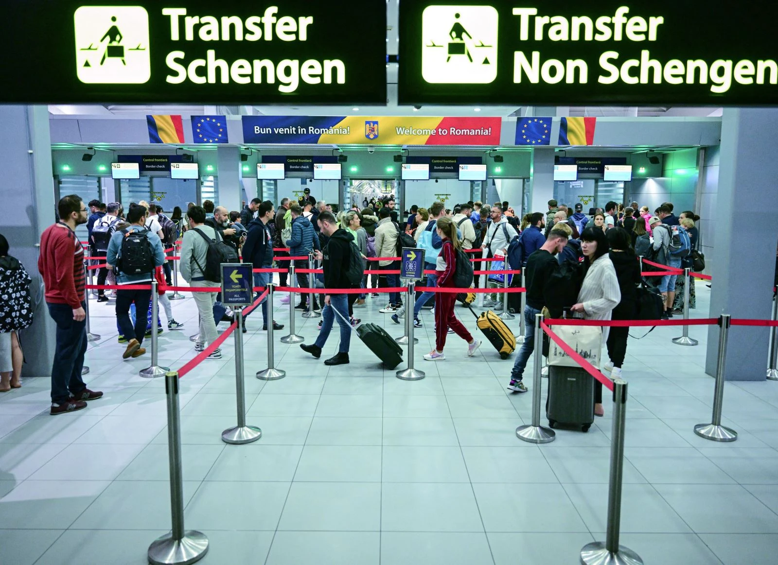 Romania và Bulgaria chính thức tham gia Khối Schengen - Hình 1