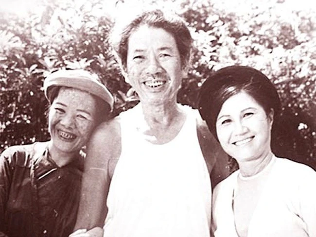 NSƯT Mai Châu: Sự nghiệp lừng lẫy, U100 vẫn minh mẫn, quyền quý - Hình 3