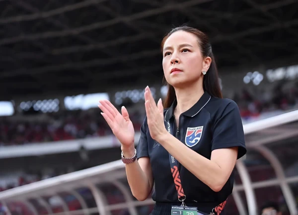 Madam Pang phông bạt gây phẫn nộ, CĐV Việt bị dắt mũi đau, VFF lên tiếng? - Hình 3