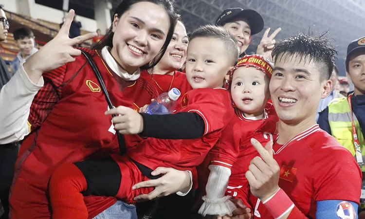 Vợ Duy Mạnh gặp kiếp nạn giống vợ Xuân Son, hàng nghìn người bị dắt mũi - Hình 3