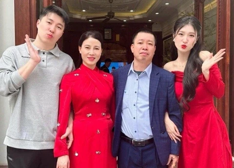 Bà chủ Vingroup biếu quà, làm rõ vị trí Phương Nhi, dâu cả vui vẻ ra mặt? - Hình 10