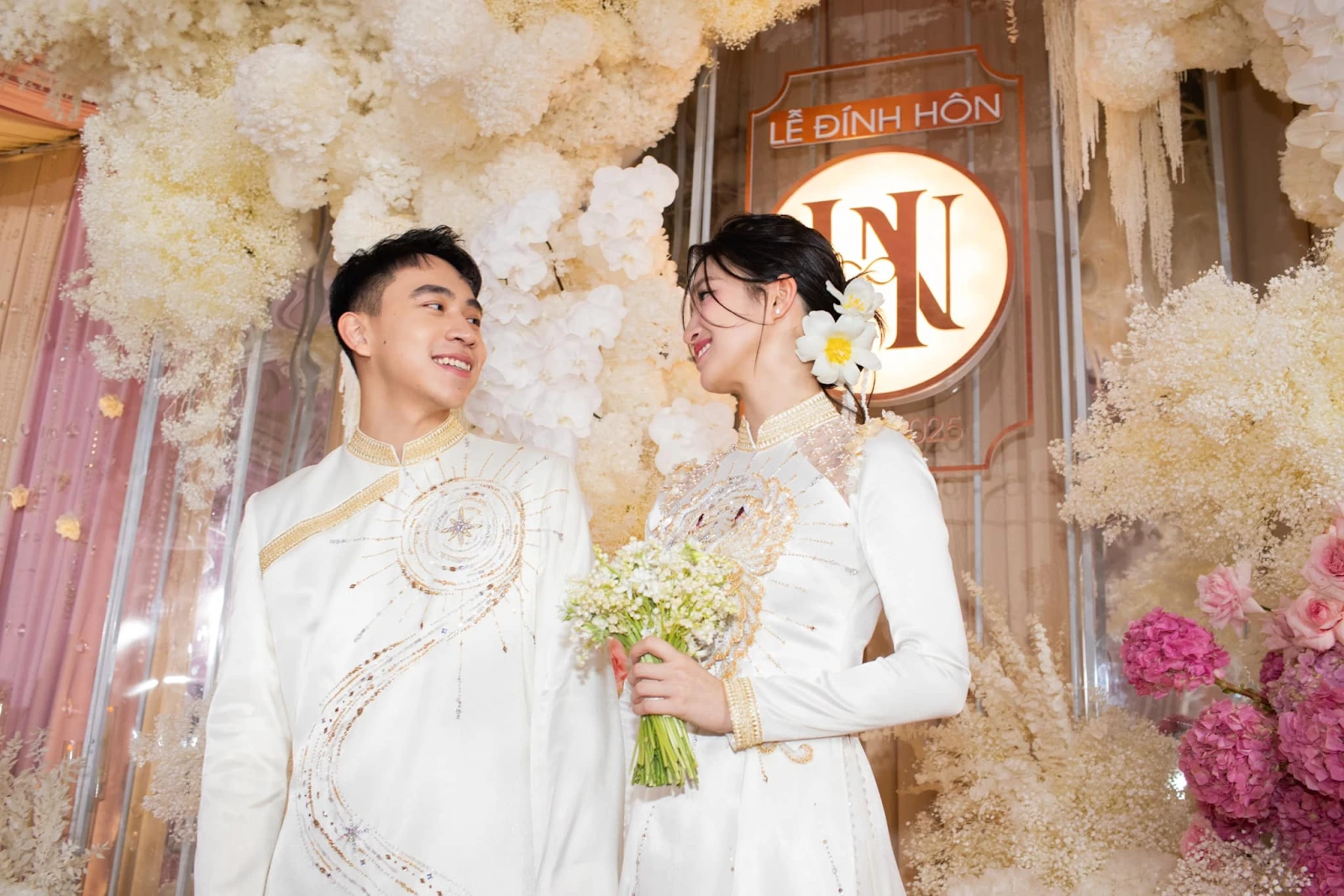 Bà chủ Vingroup biếu quà, làm rõ vị trí Phương Nhi, dâu cả vui vẻ ra mặt? - Hình 8