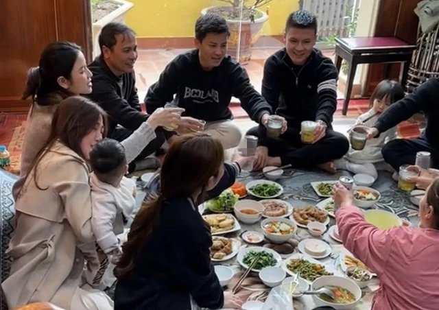 Vợ Quang Hải xịt keo mẹ chồng, nhận ngay kết đắng, vẫn được khen điều này! - Hình 4