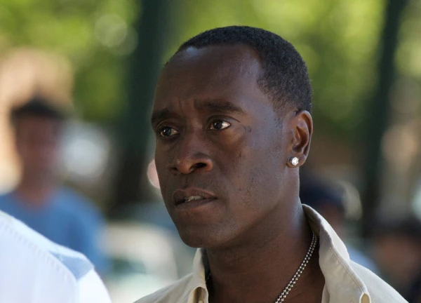 Don Cheadle: Hành trình từ Kansas đến biểu tượng Hollywood đa tài? - Hình 3