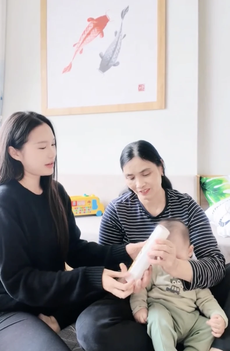 Vợ Đoàn Văn Hậu cả gan qua mặt mẹ chồng, lén làm 1 điều cực sốc - Hình 3