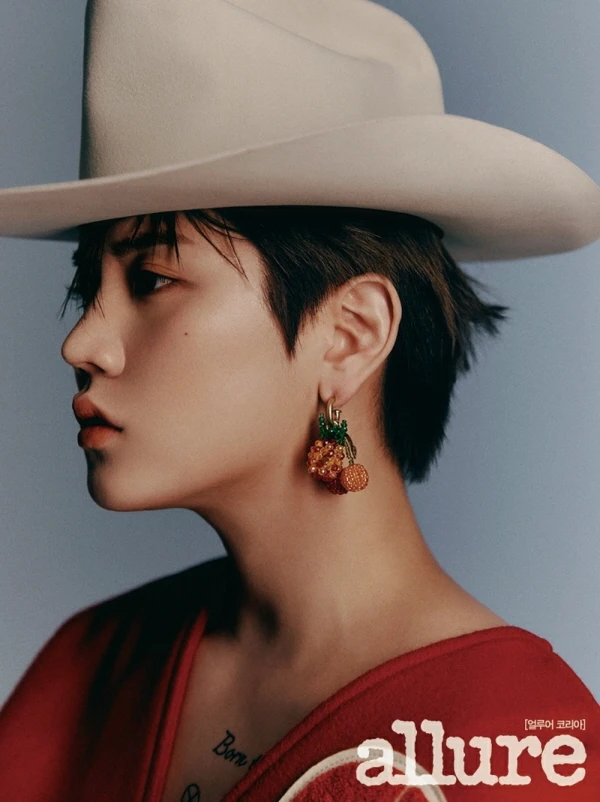 Ren ngược định kiến giới, nam idol xinh nhất xứ Hàn, Jungkook rén? - Hình 6