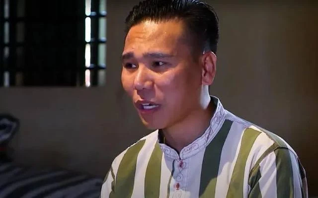 Châu Việt Cường vừa ra tù đã đến nhà cô gái nhét tỏi để xin lỗi, sắp đi hát lại? - Hình 6