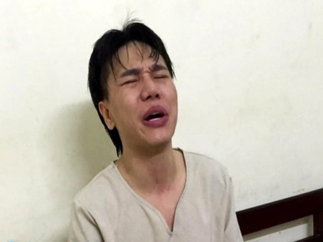 Châu Việt Cường vừa ra tù đã đến nhà cô gái nhét tỏi để xin lỗi, sắp đi hát lại? - Hình 7
