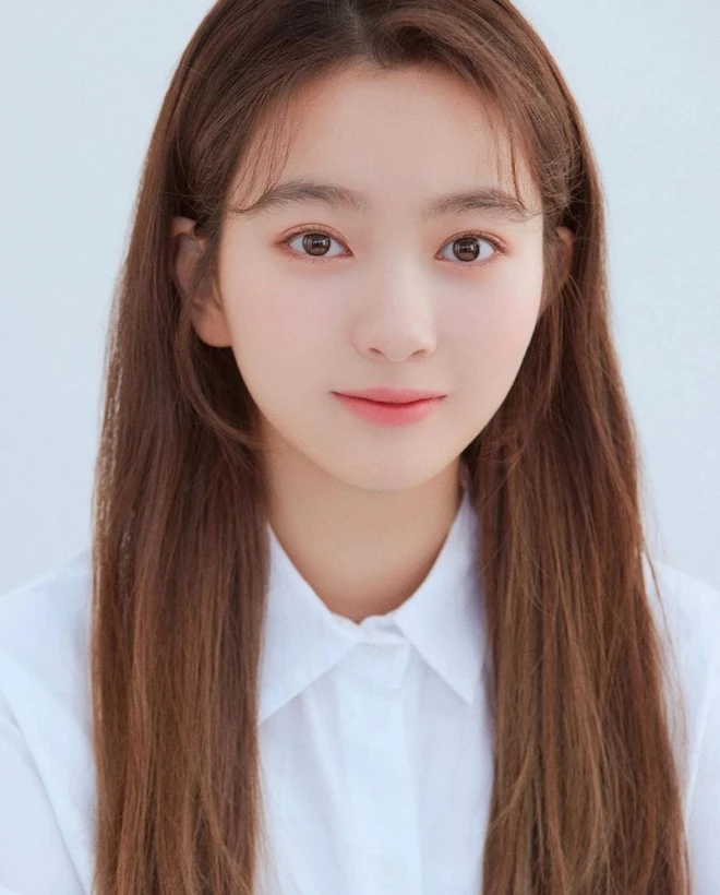 Kal So Won: Sao nhí Miracle in Cell No.7 cùng nhà BLACKPINK, giờ lột xác khó ngờ - Hình 6