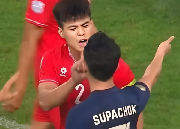 Xuân Son dính chấn thương: Supachok trần tình, rộ phát ngôn gây phẫn nộ ? - Hình 5