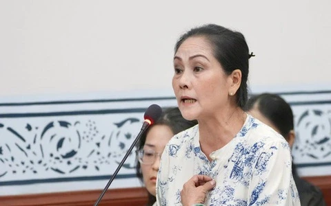 Em và cháu Vũ Linh câm nín khi thẩm phán chất vấn, Hồng Loan cũng lặng người - Hình 2