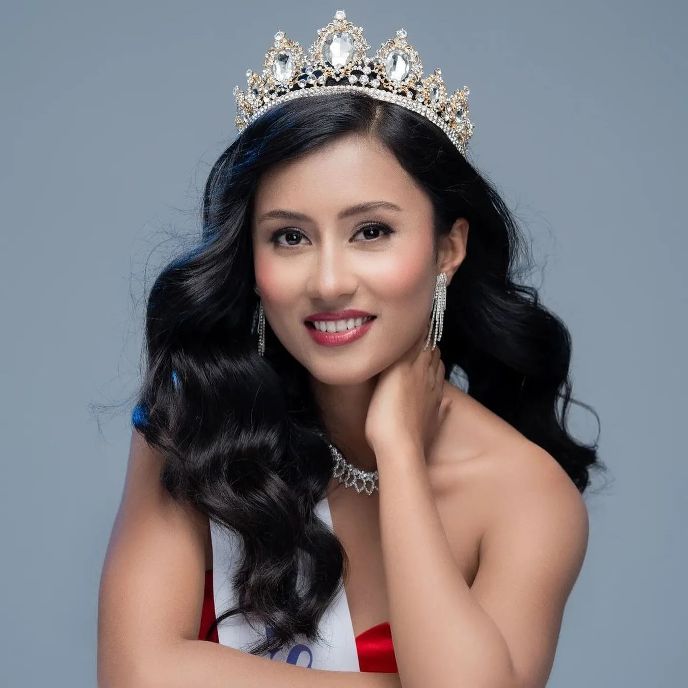 Miss Cosmo: Một thí sinh trở lại Việt Nam ký kết nhận vai trò mới, fan bất ngờ - Hình 6
