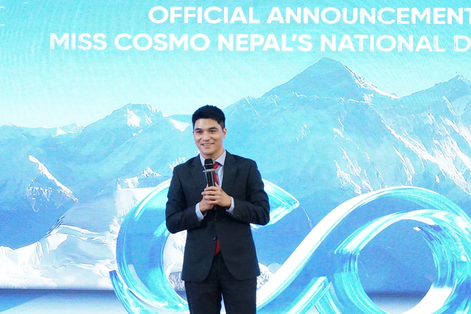 Miss Cosmo: Một thí sinh trở lại Việt Nam ký kết nhận vai trò mới, fan bất ngờ - Hình 4
