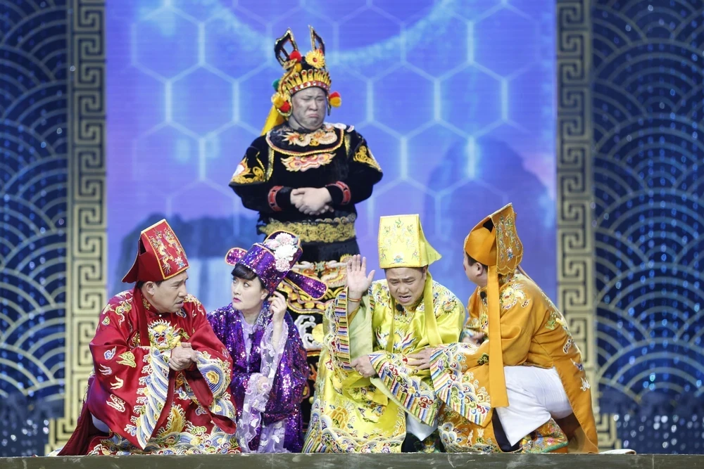Rộ tin Xuân Son bỏ sân cỏ để lấn sân showbiz, có thể sắp lên sóng Táo Quân 2025? - Hình 2