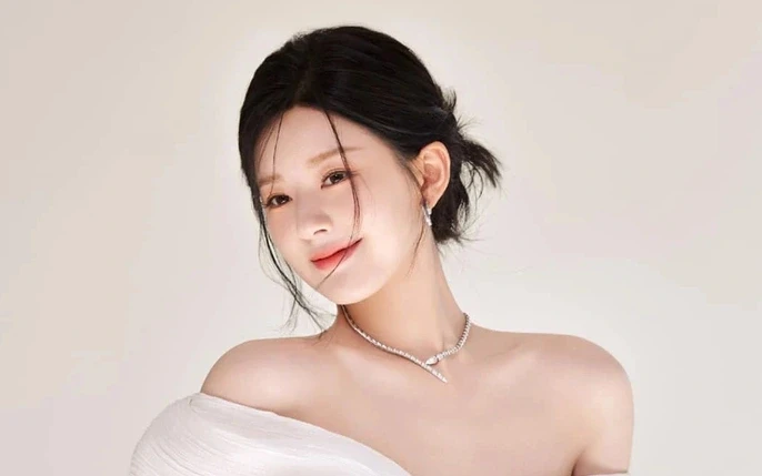 Triệu Lộ Tư bị đào quá khứ bất hảo, phải vào tù, sao nữ chung mâm lộ diện? - Hình 7