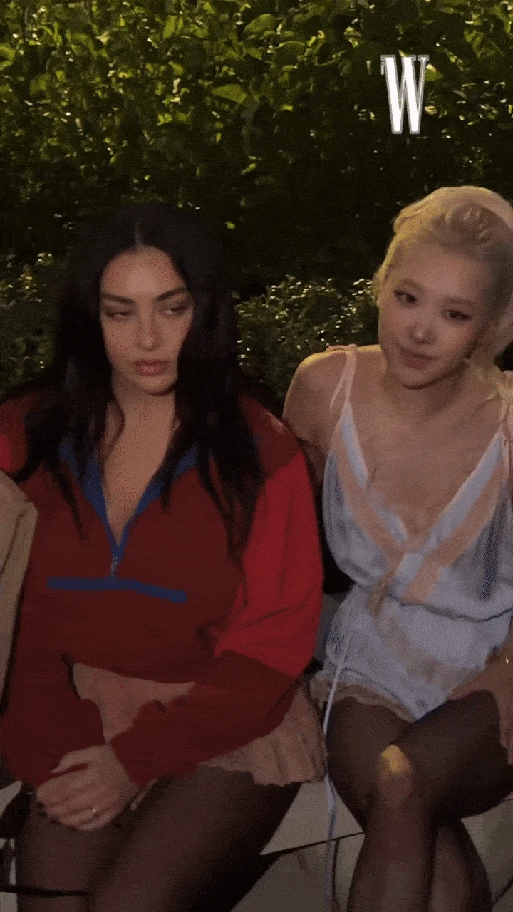 Rosé (BLACKPINK) bị ghẻ lạnh - Hình 6