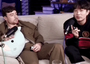 Jennie (BLACKPINK) nghi rò rỉ clip nóng với thiếu gia tập đoàn BMW? - Hình 2