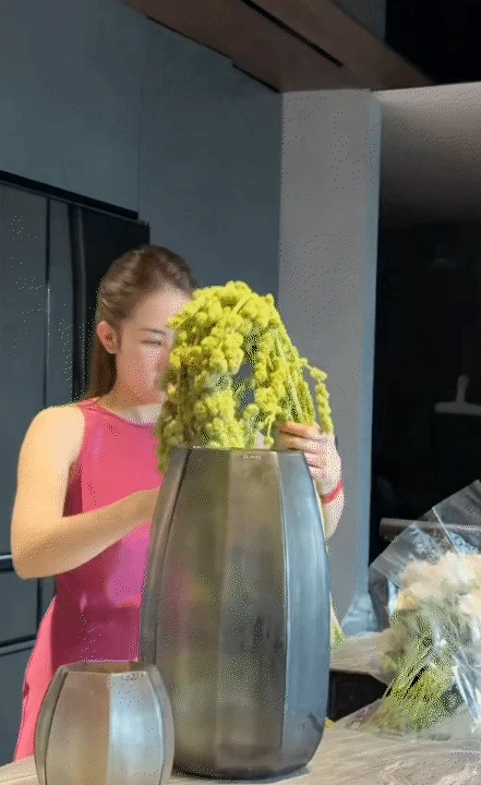 Kênh TikTok khiến mọi người xem xong đều phải tấm tắc: Ồ thì ra lập gia đình là chill thế này! - Hình 4