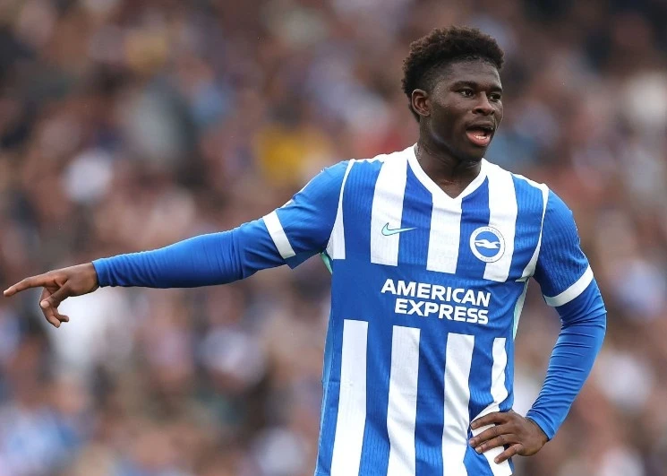 Mbeumo thuyết phục sao trăm triệu bảng đến MU - Hình 1