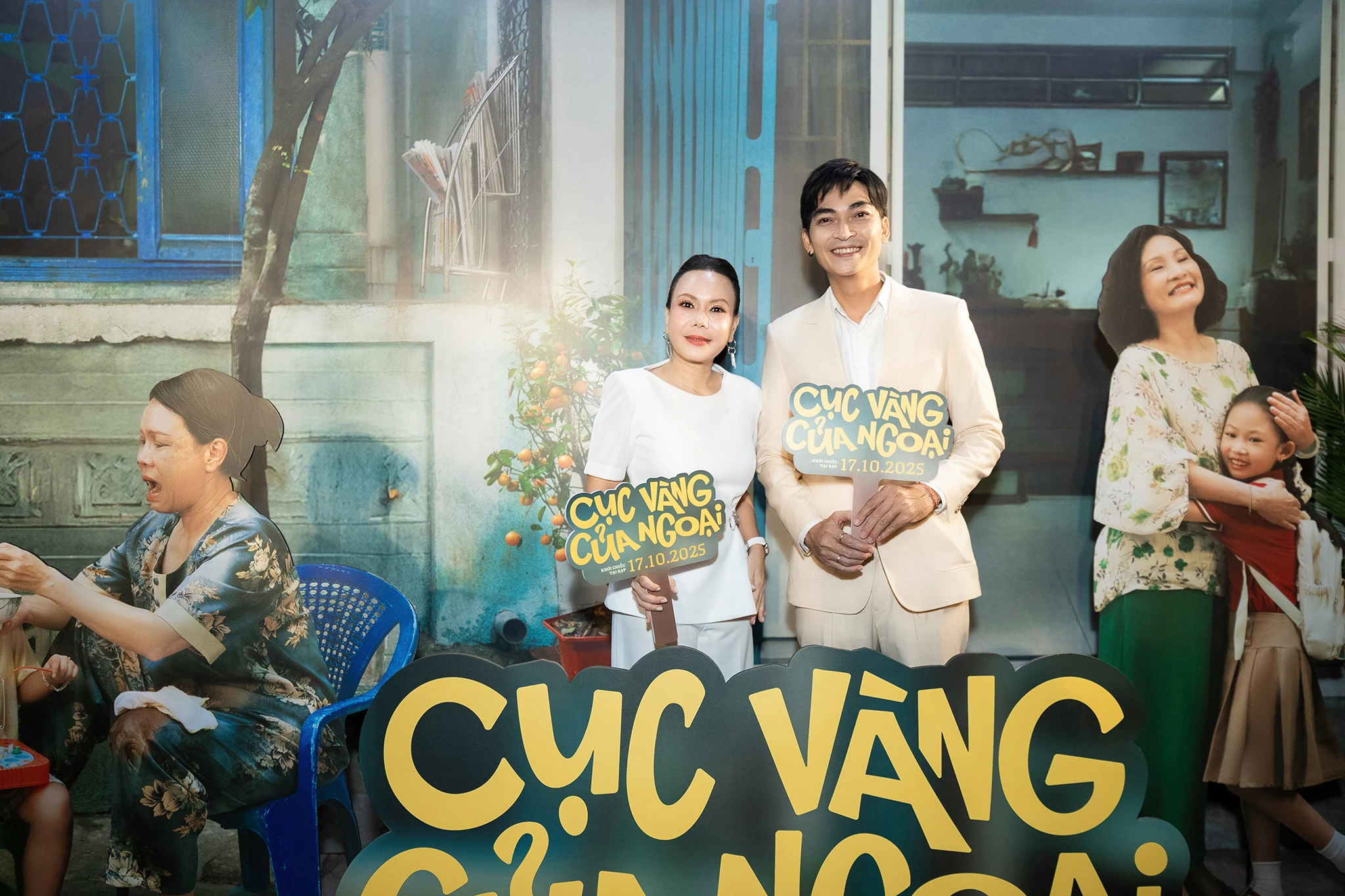 Khương Ngọc: Việt Hương từng thoát khỏi nhóm chat, không nói chuyện khi tranh cãi - Hình 2