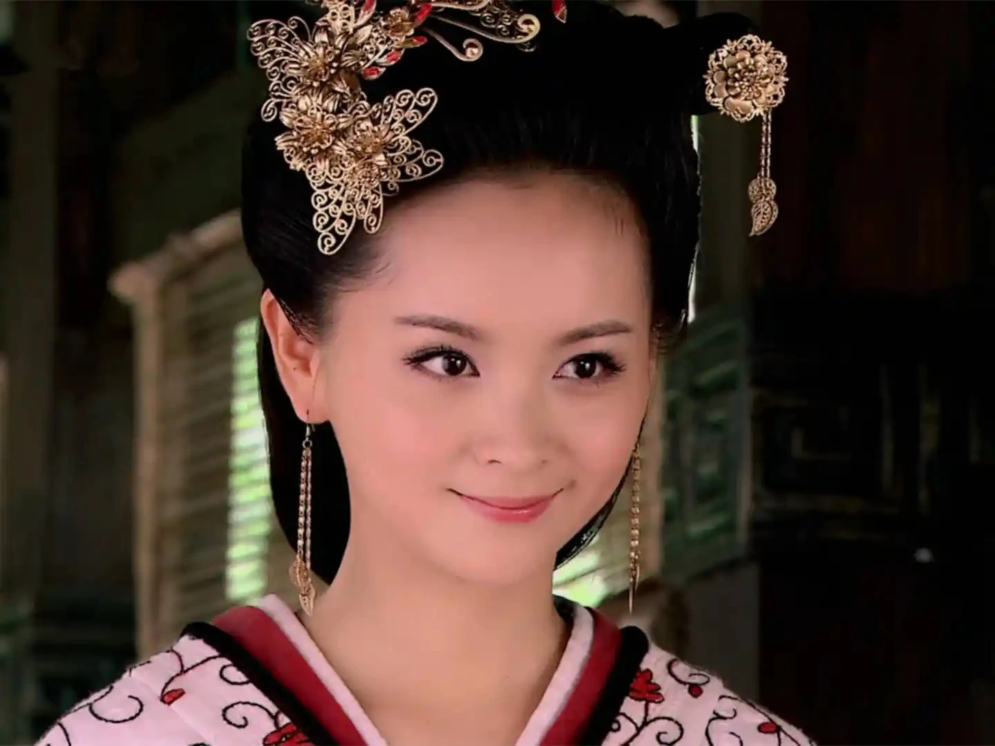 Nữ diễn viên ly thân với chồng CEO vì 6 con chó cưng - Hình 1