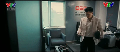 Việt Nam hiện tại tìm đâu ra tổng tài đẹp hơn thế này: Khí chất không chê vào đâu được, lại còn luỵ tình mới chết chứ - Hình 1