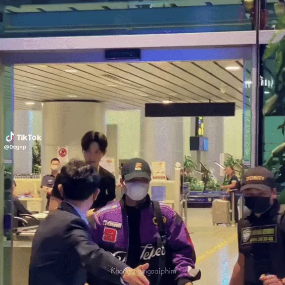 Dàn Ngự Trù Của Bạo Chúa đáp Đà Nẵng đúng mùa bão: Yoona - Chôn ha gấp đôi visual, phát sáng giữa đêm! - Hình 5