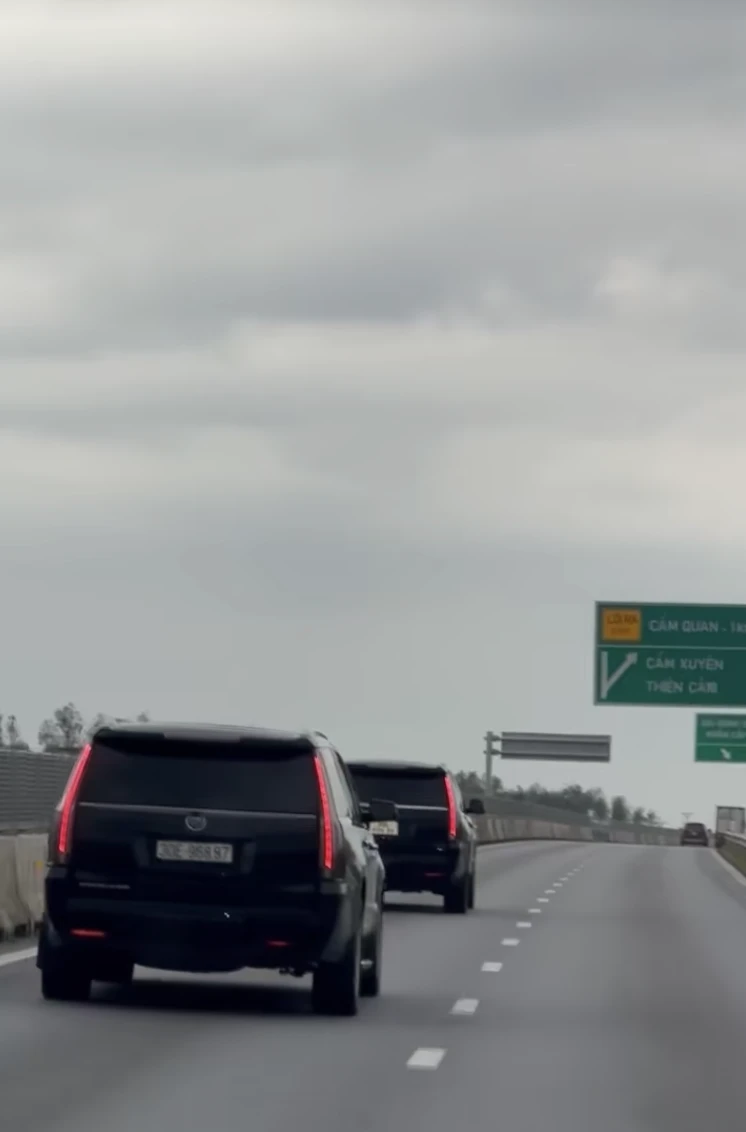 Đỗ Hà bật khóc nức nở ở lễ cưới, mẹ chồng mang vật lạ đi đón dâu, fan phát sốt! - Hình 3