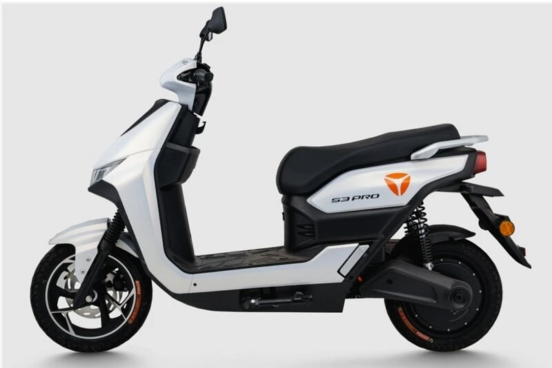 Đánh giá Yadea S3 Pro: Mạnh mẽ, đi tối đa 150 km/lần sạc - Hình 1