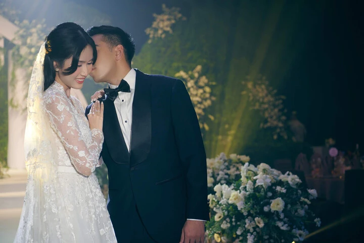 Đỗ Thị Hà và dàn Hoa hậu, Á hậu Việt làm dâu hào môn - Hình 5