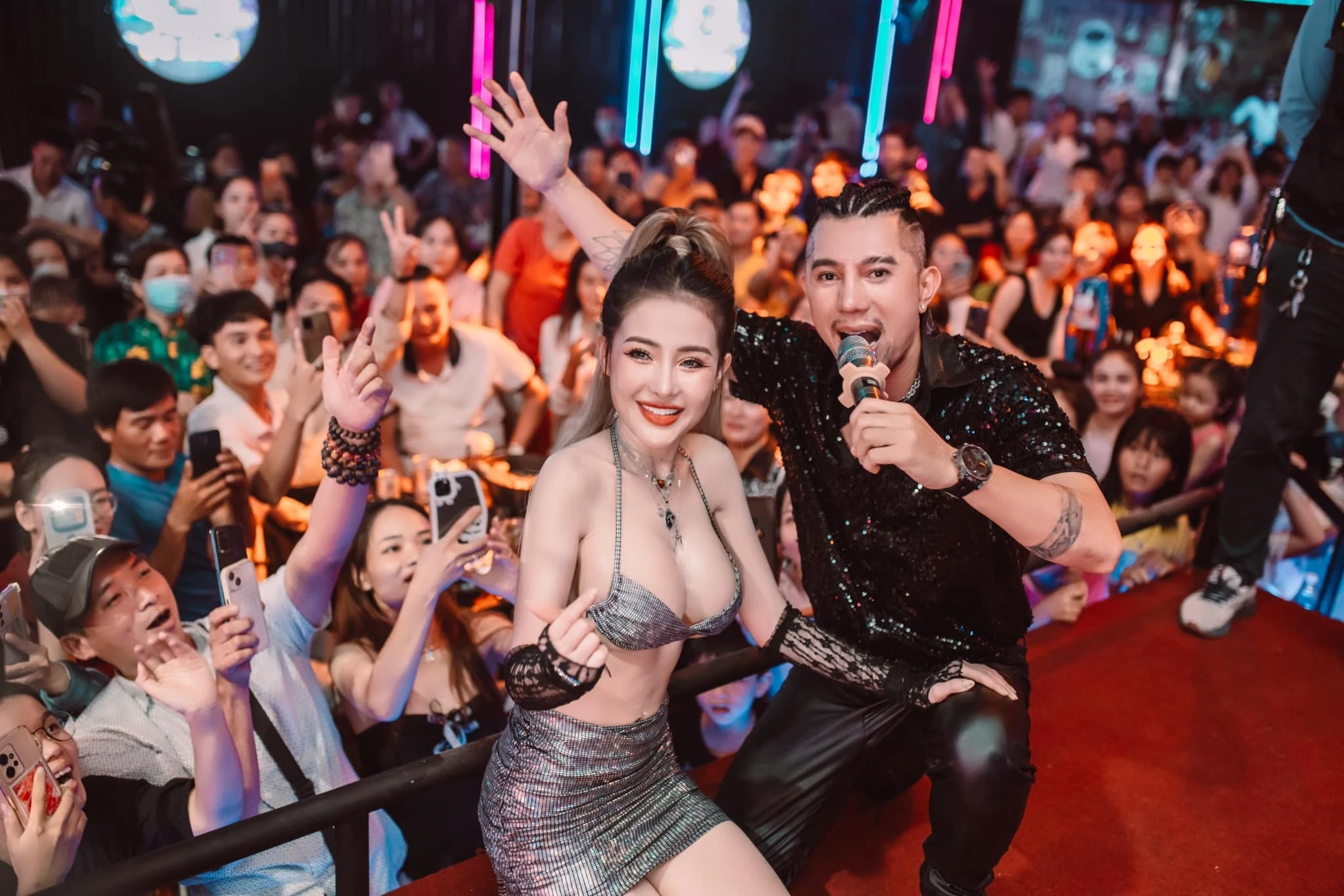 Thời đỉnh cao trong âm nhạc, Lương Bằng Quang kiếm tiền thế nào? - Hình 3