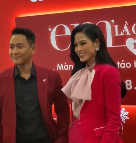 Đỗ Hà được bố chồng trao 1 thứ, dằn mặt kẻ thứ 3, chuyện quá khứ bị khui lại! - Hình 7