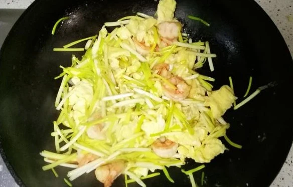 Từ hôm nay nên ăn loại rau này nhiều hơn để bổ dương khí, nhuận tràng và tăng miễn dịch: 3 món ngon dễ nấu - Hình 16