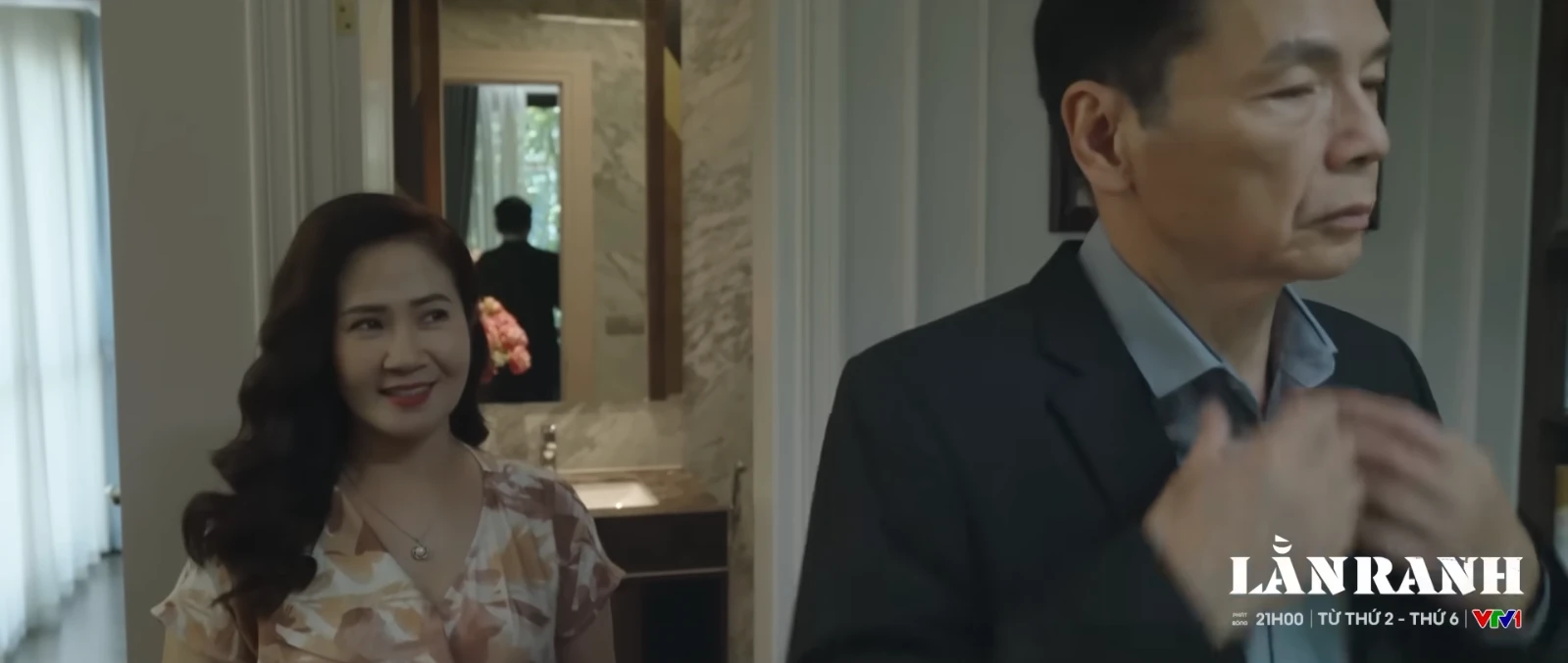 Lằn ranh - Tập 1: Ông Sách nhắc nhở vợ vì nghe lời ong tiếng ve - Hình 2
