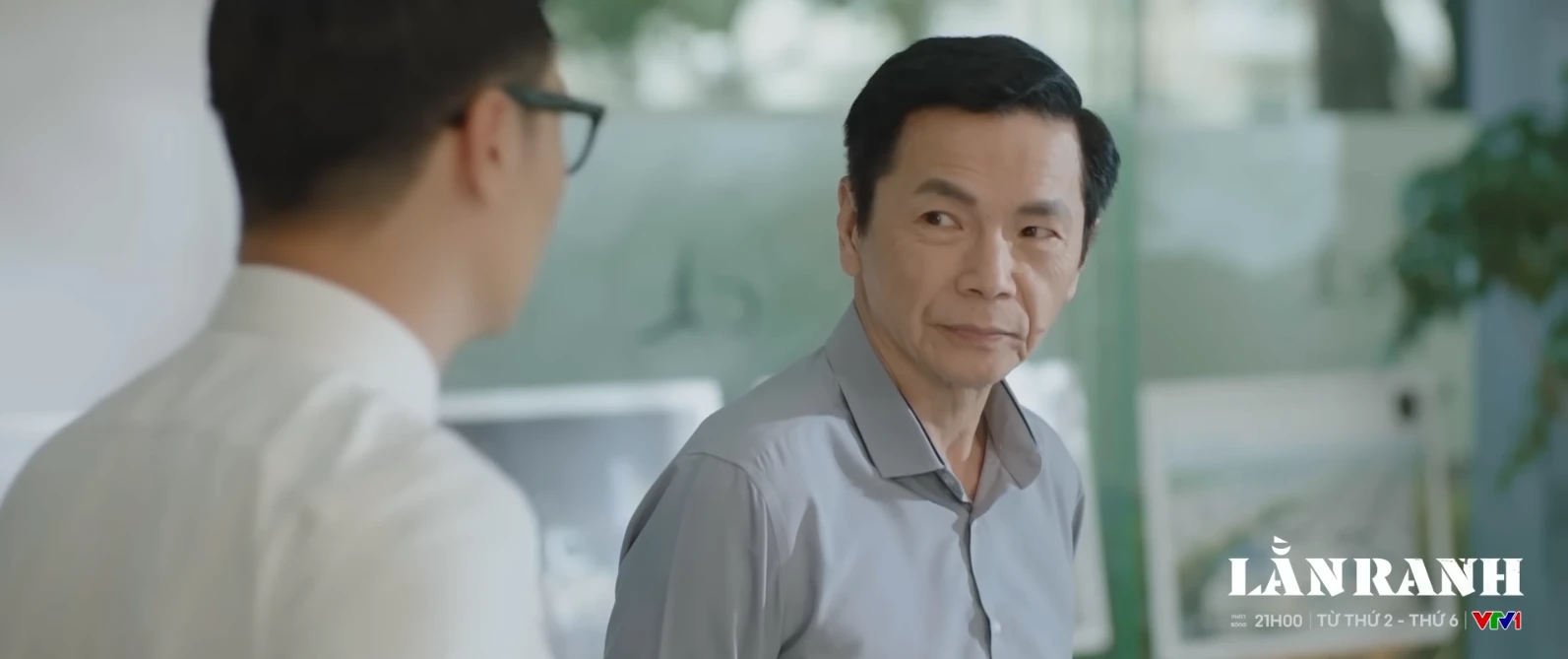 Lằn ranh - Tập 1: Ông Sách nhắc nhở vợ vì nghe lời ong tiếng ve - Hình 3