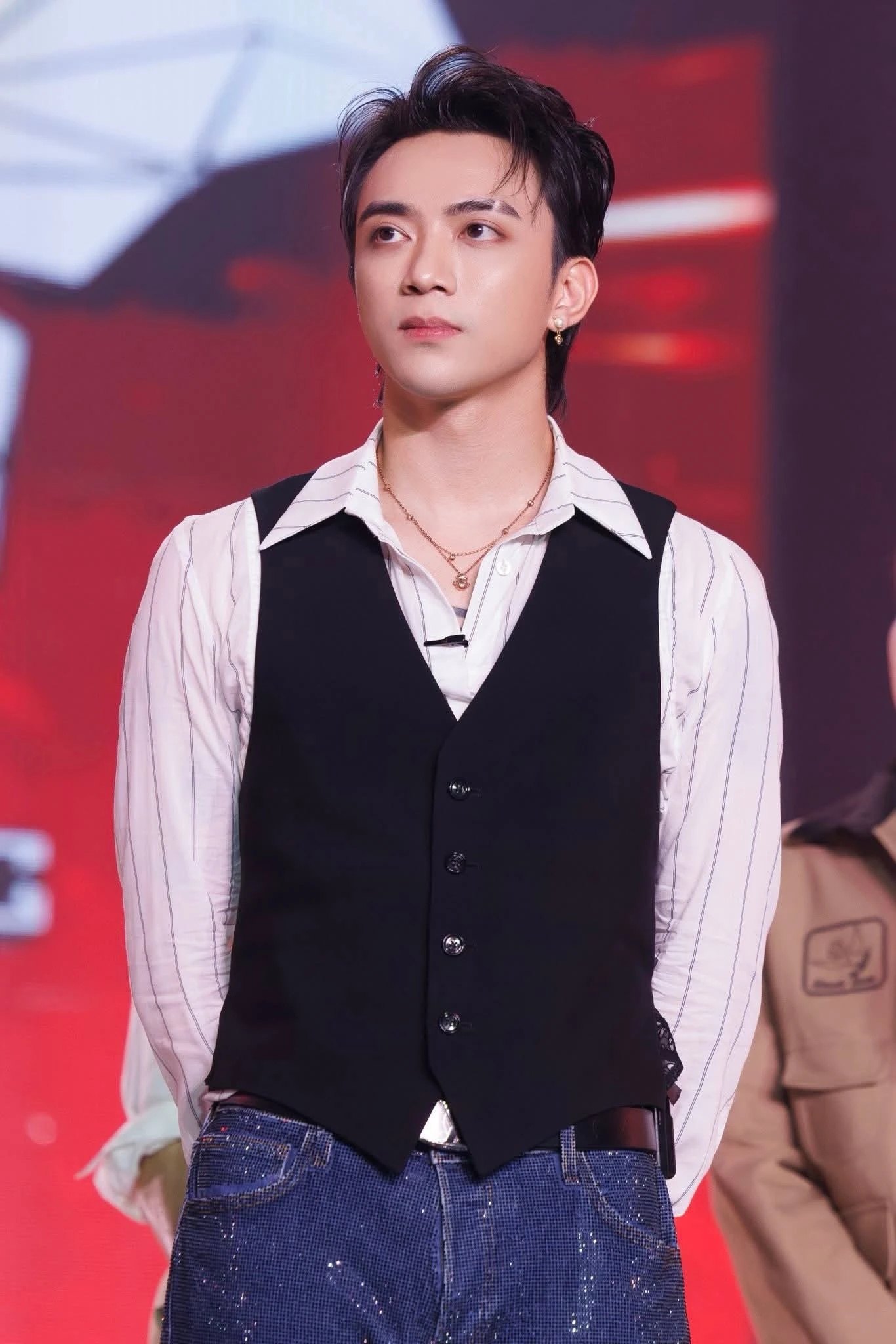 SOOBIN xấu hổ trước các chuyên gia Hàn Quốc - Hình 6