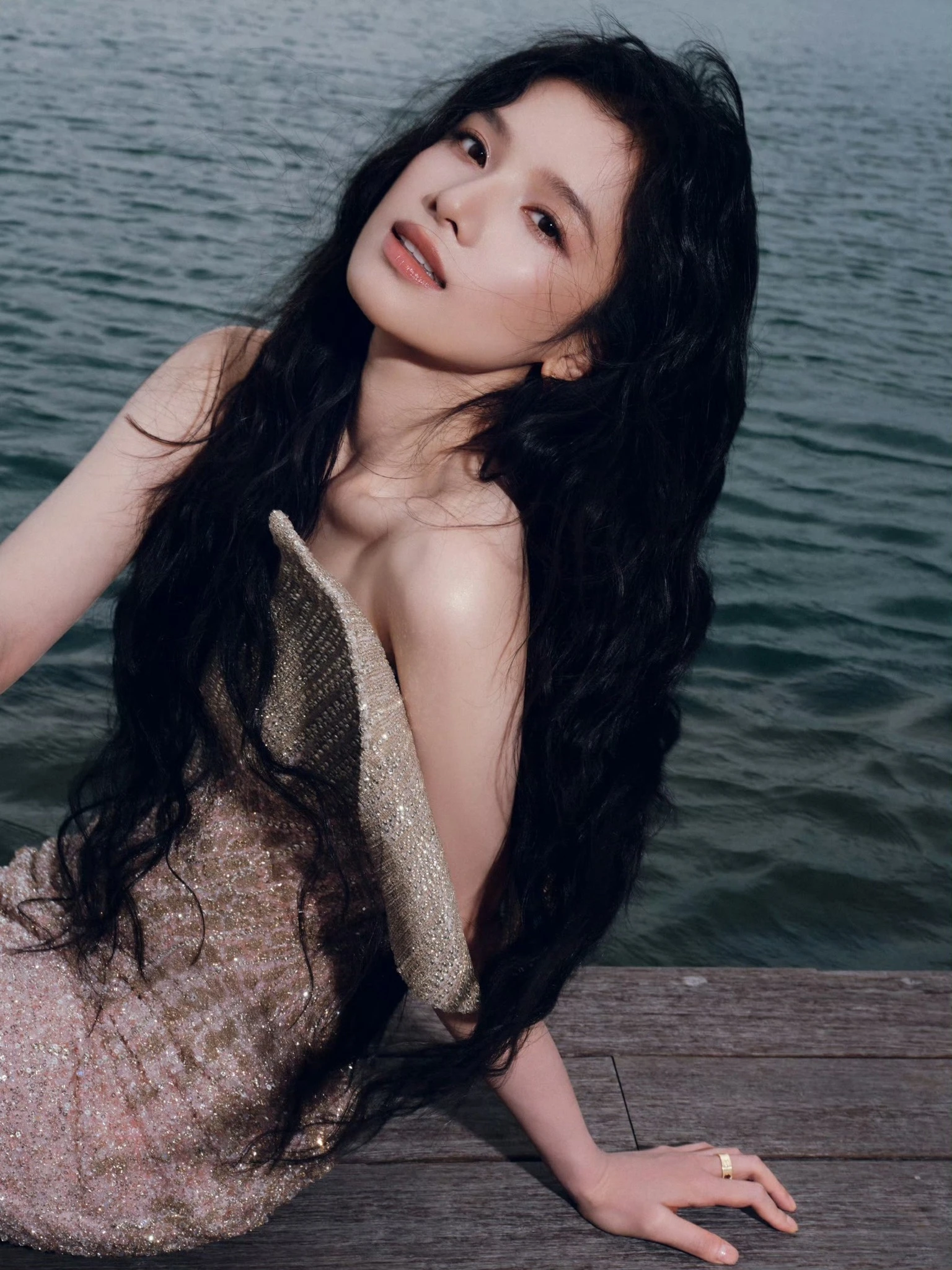 Ai photoshop cho công chúa showbiz mau bước ra xin lỗi khán giả: Visual đúng chuẩn cú lừa, không thể tin cùng 1 người - Hình 2