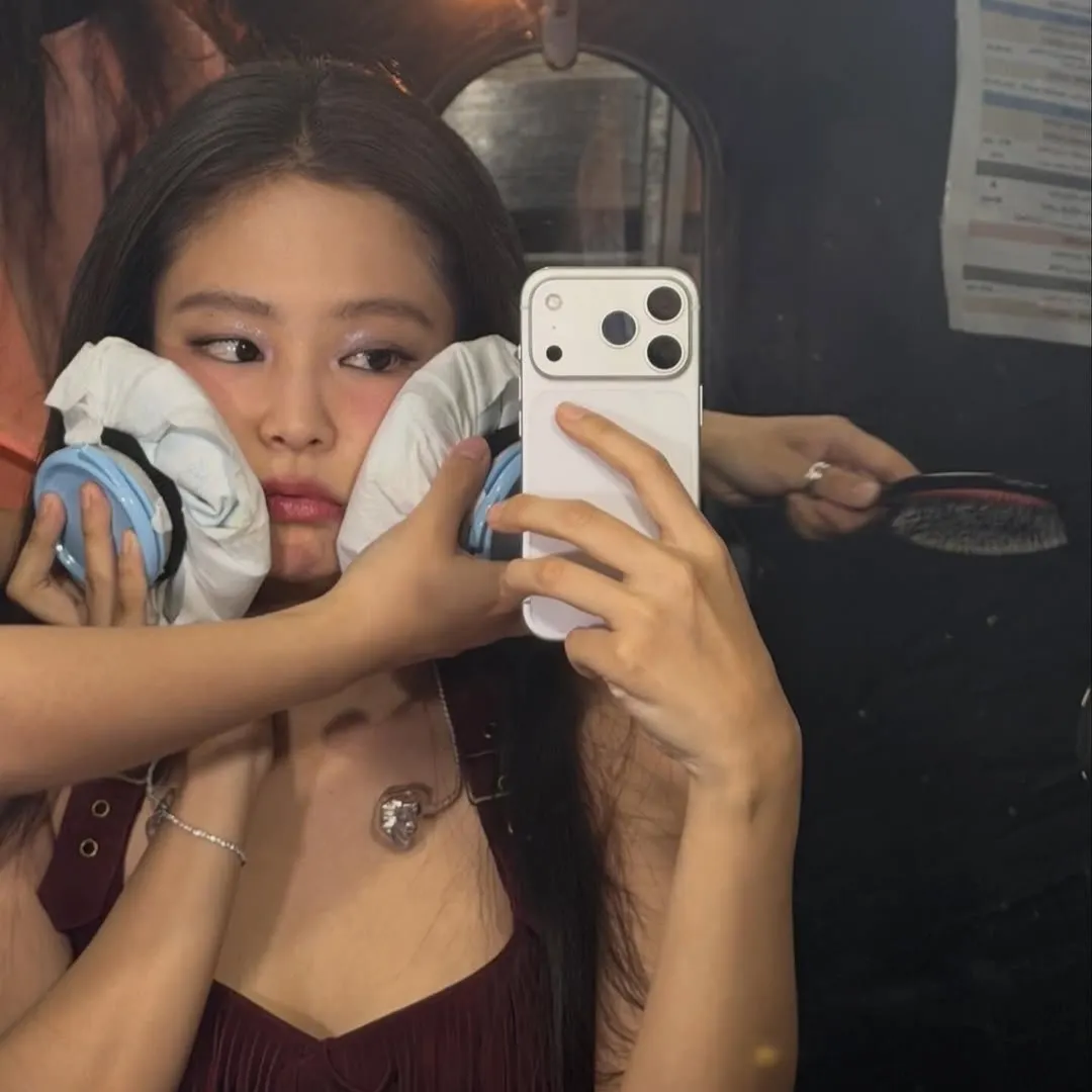 Clip Jennie nói chuyện với ekip gây sốt, thái độ ra sao mà triệu người sốc nặng! - Hình 5