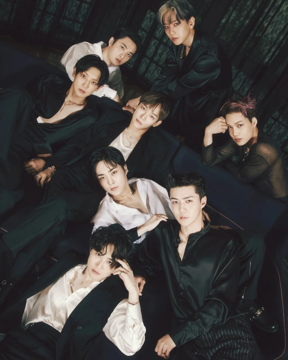 EXO tái xuất tuyên chiến với BTS, 3 thành viên bị gạch tên, Lay gây tranh cãi - Hình 3