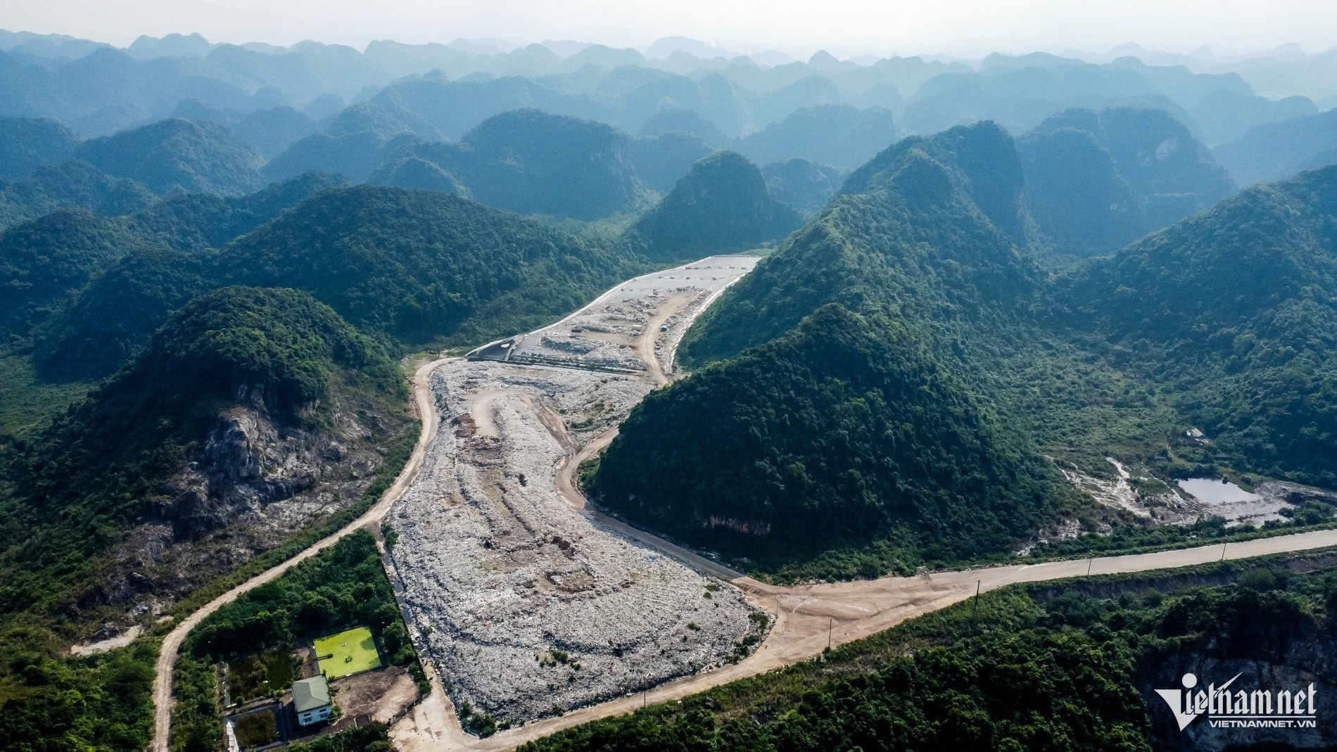 Hiện trạng thung lũng ám ảnh tại Ninh Bình sau khi Phó Chủ tịch tỉnh đi kiểm tra - Hình 1